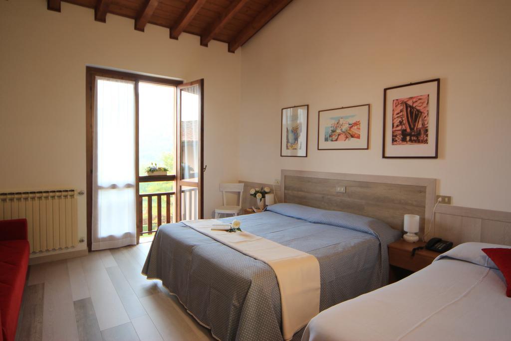 Hotel Colomber Gardone Riviera Dış mekan fotoğraf